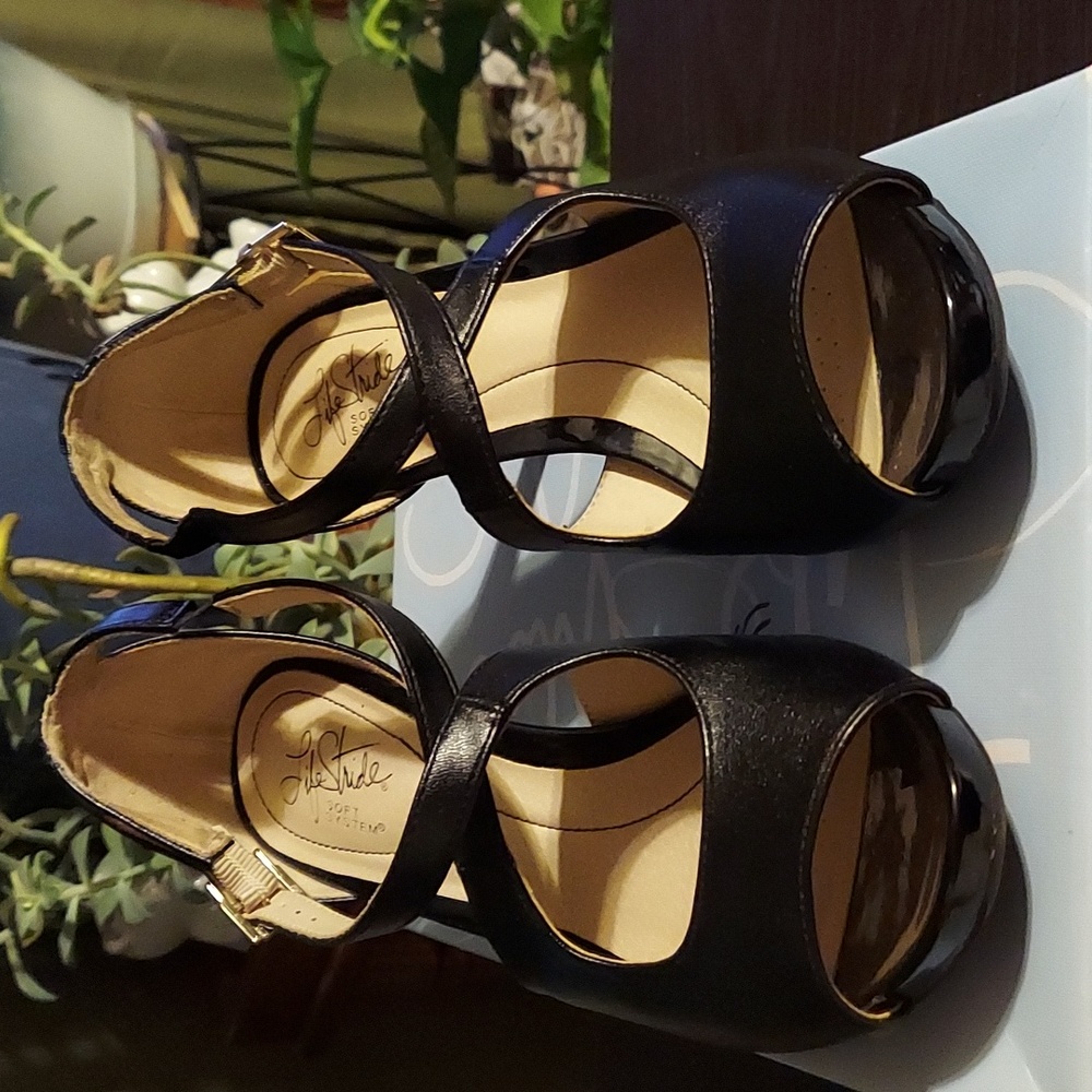 Women Shoe